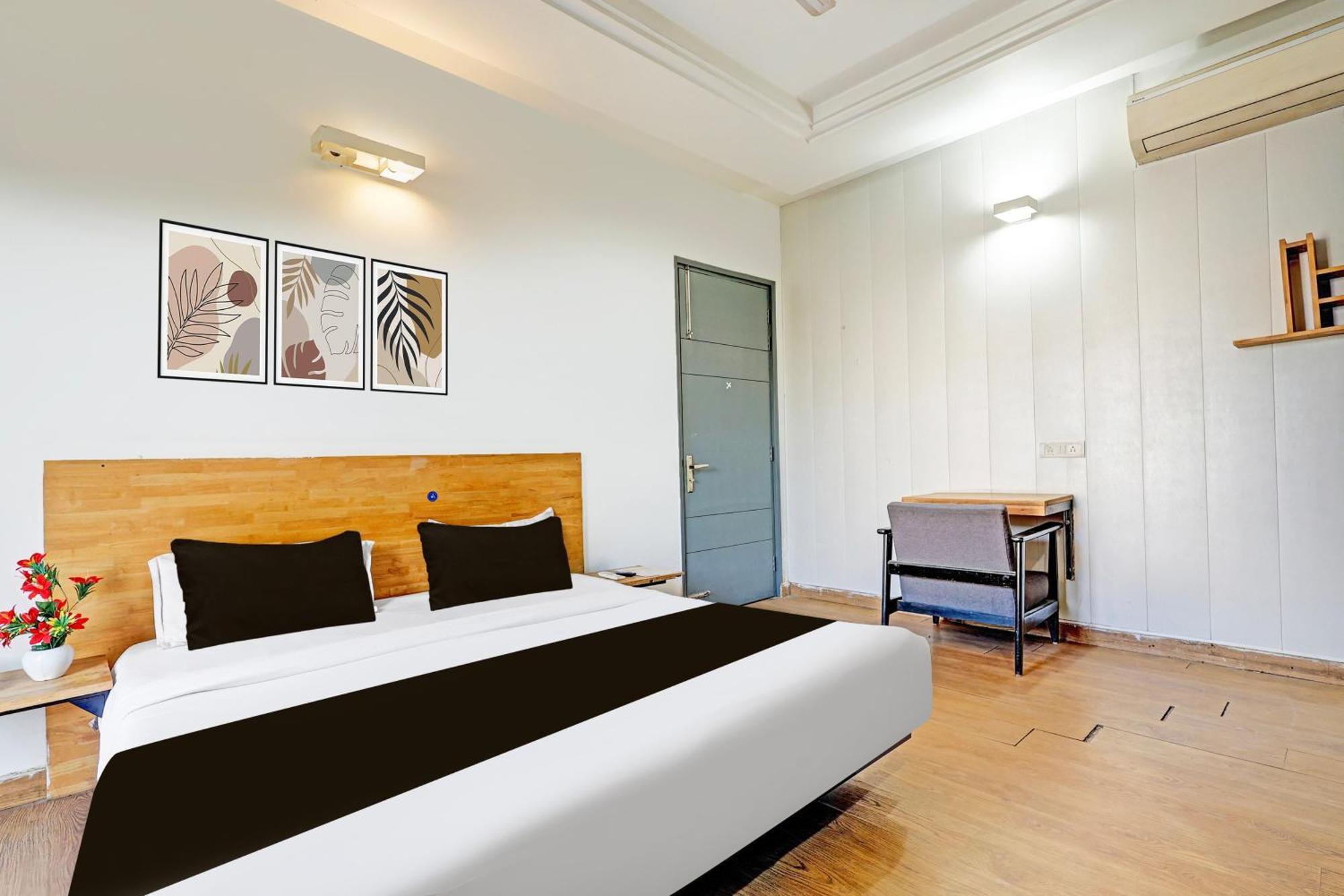 Townhouse Sector 49 Sohna Road Hotel Gurgaon Luaran gambar