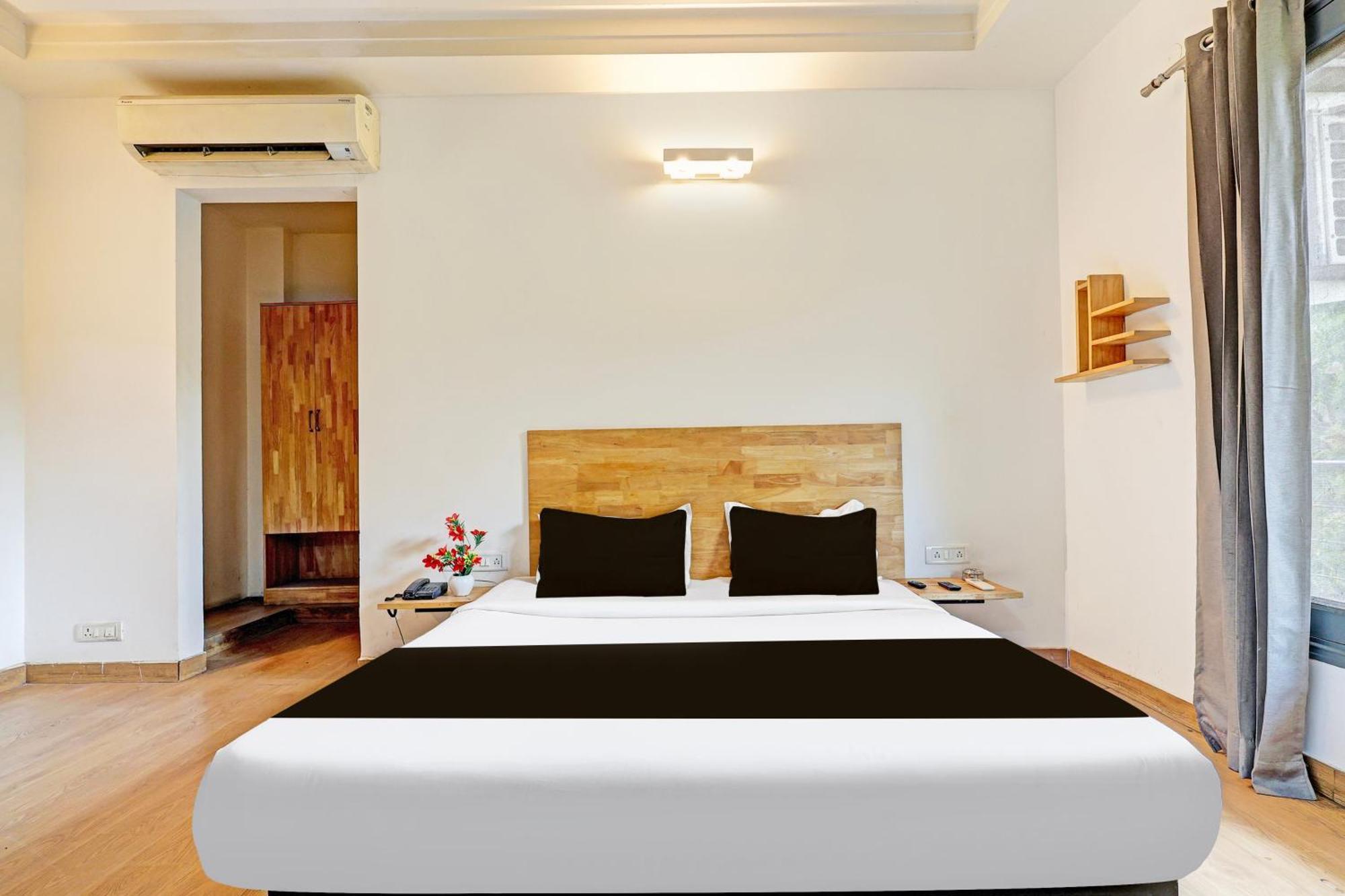 Townhouse Sector 49 Sohna Road Hotel Gurgaon Luaran gambar